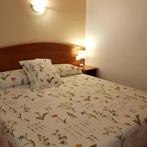Mary - Adults Only Spanje