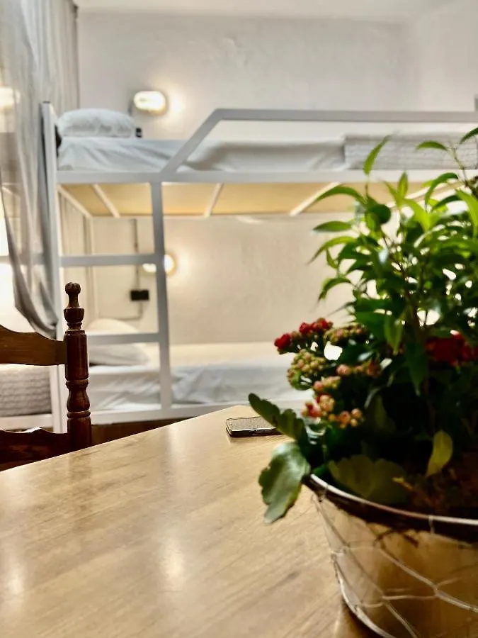 Хостел Loft Apart&Hostal Льорет-де-Мар Испания
